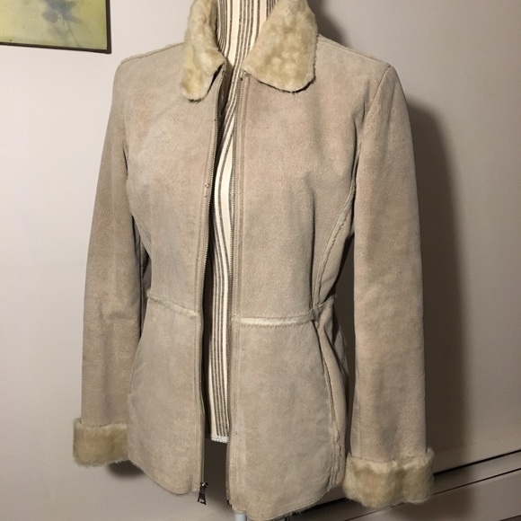 Guess Jackets & Blazers - LIQUIDATING VINTAGE Guess Coat